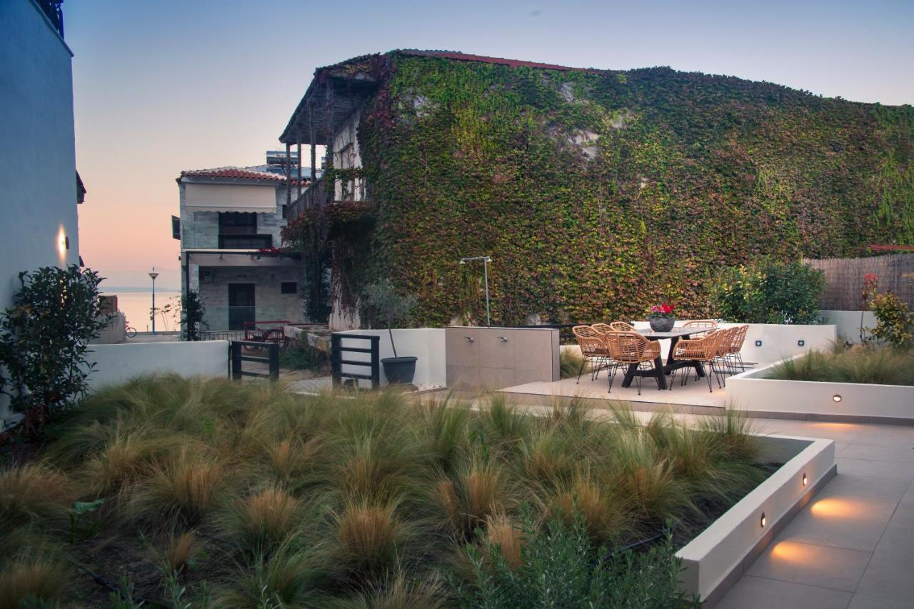 Araliki Suites Polychrono Exterior photo