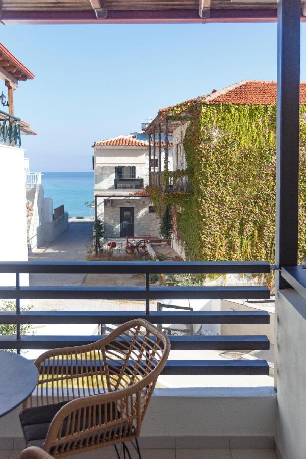 Araliki Suites Polychrono Exterior photo